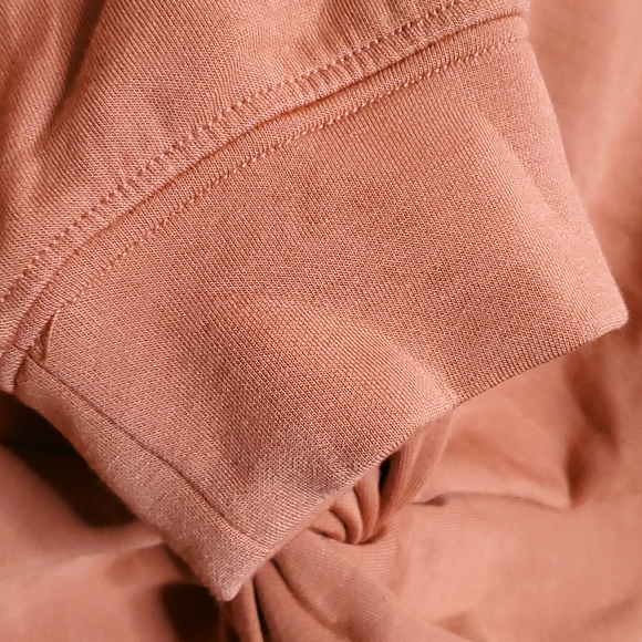 Magaschoni Long Sleeve Scuba Twisted Front Top - Picture 7 of 10